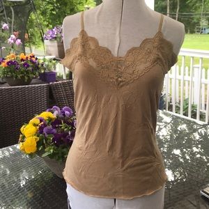 Y2K Arden B crinkle lace trim tank